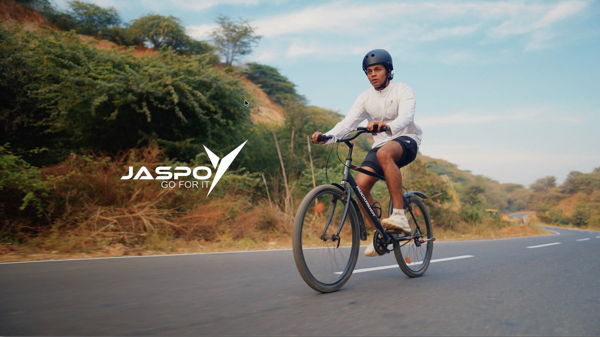Tamron ads, a girl running in a shiny day in green field