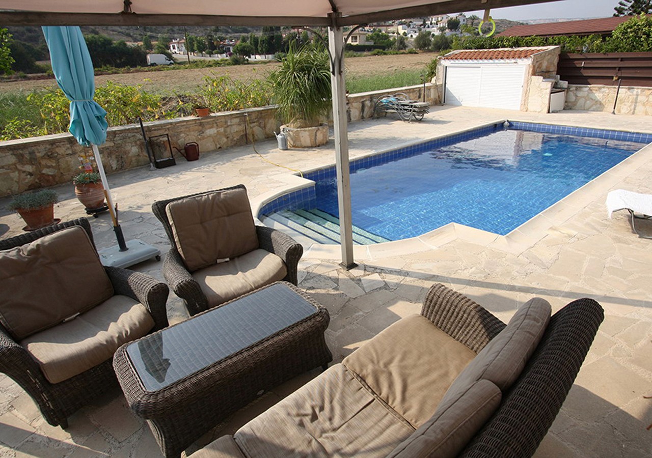 Bungalow at 500 m from the beach