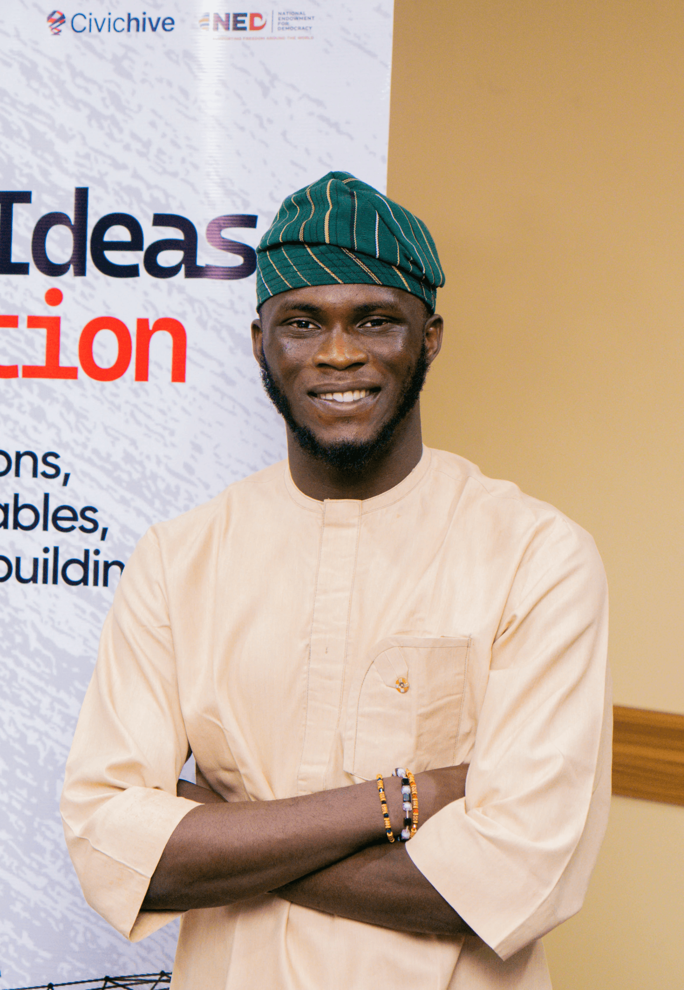 man in white crew neck shirt