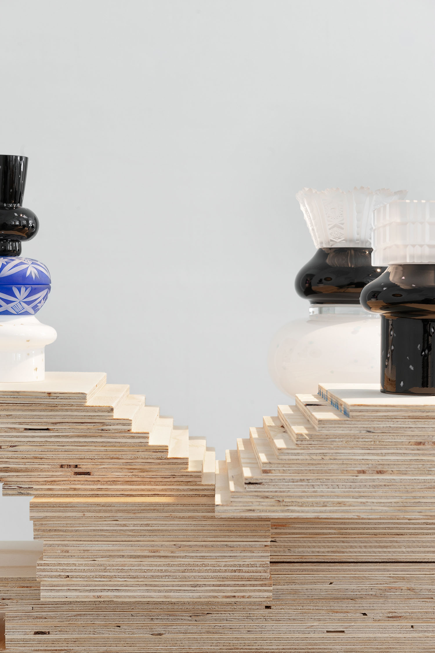 architectural-display-glass-object-detail-new-glass-selection