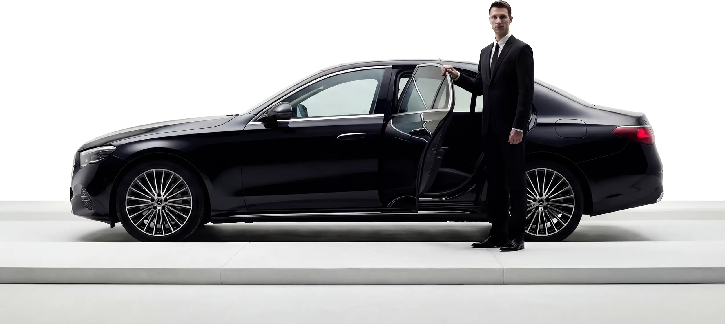 Image d'une classe s avec un voiturier ouvrant la porte