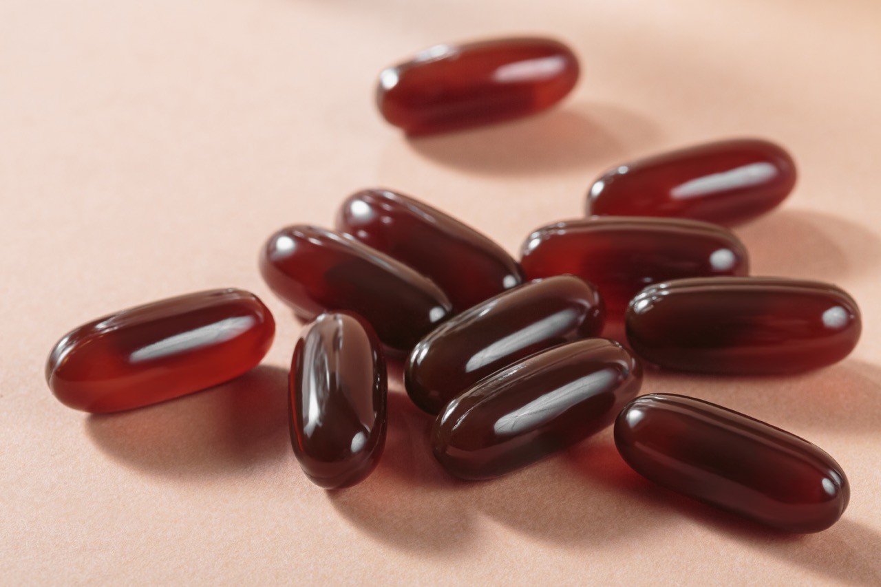 astaxanthin dosage oral supplement skin protection antioxidant Haematococcus pluvialis
