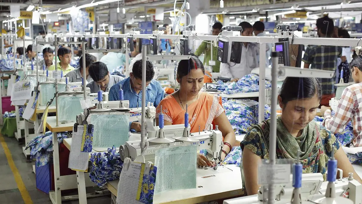 Textile PLI approvals 2025, PLI scheme textiles, MMF apparel PLI, technical textiles India, textile PLI applications December 2025