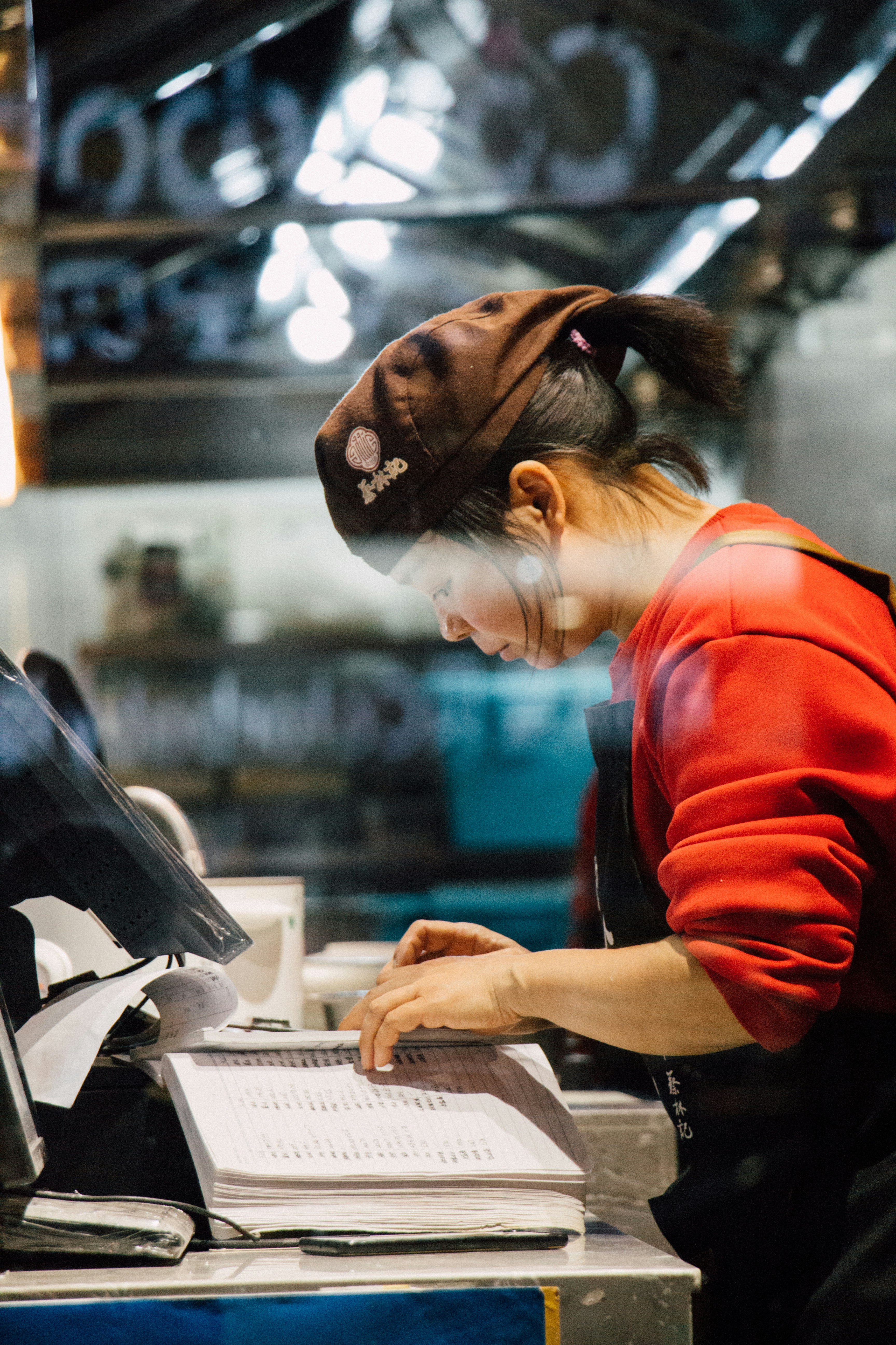 Your restaurant can't afford dedicated phone staff? Here's your AI alternative