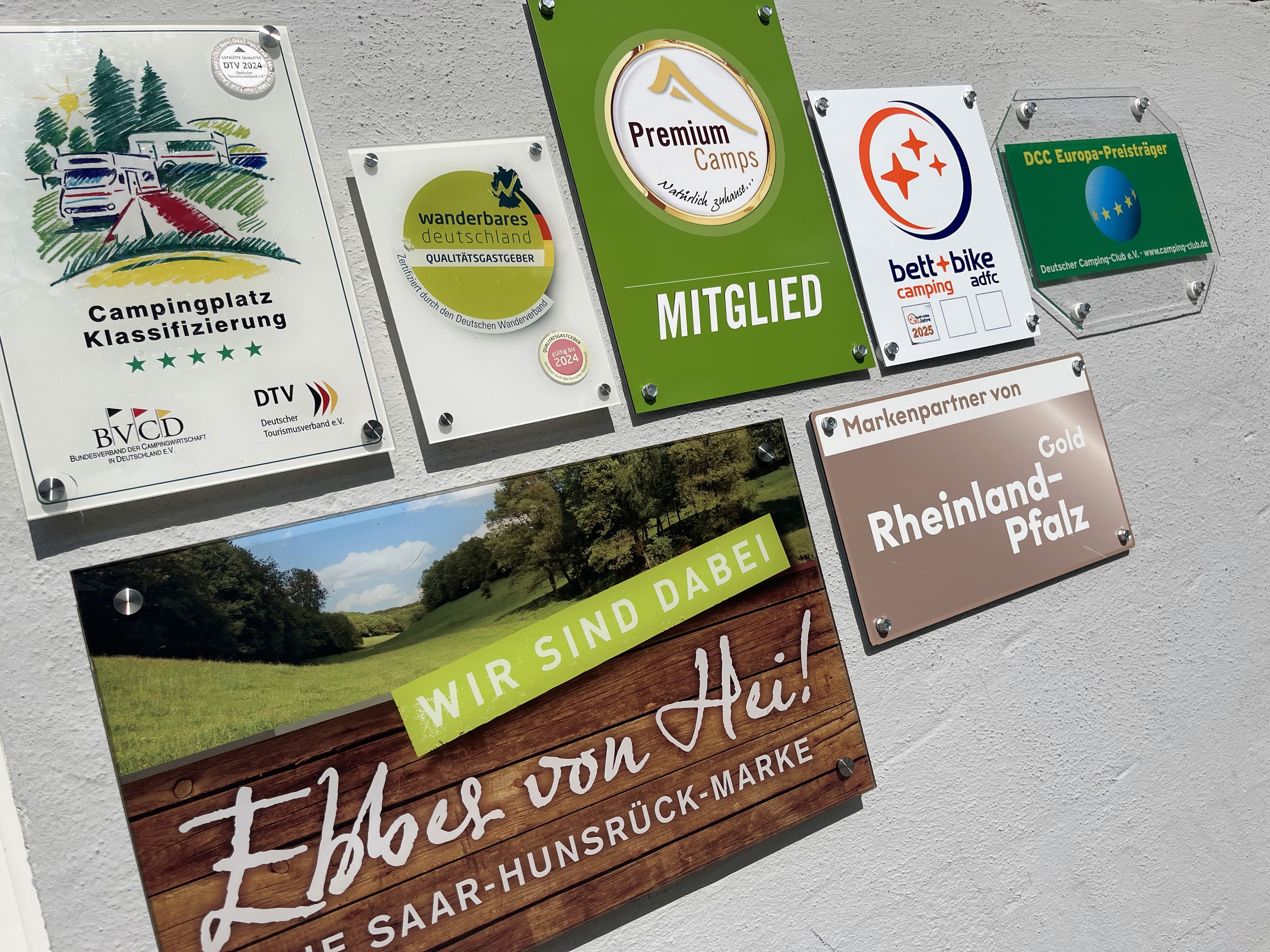 Signs with five-star classification, awards, and certifications