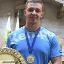 Leo Tanaka from FutureOne describes Emitra as reliable, fast, and pleasant to use, noting their compliance team loves it. Includes Leo's photo.