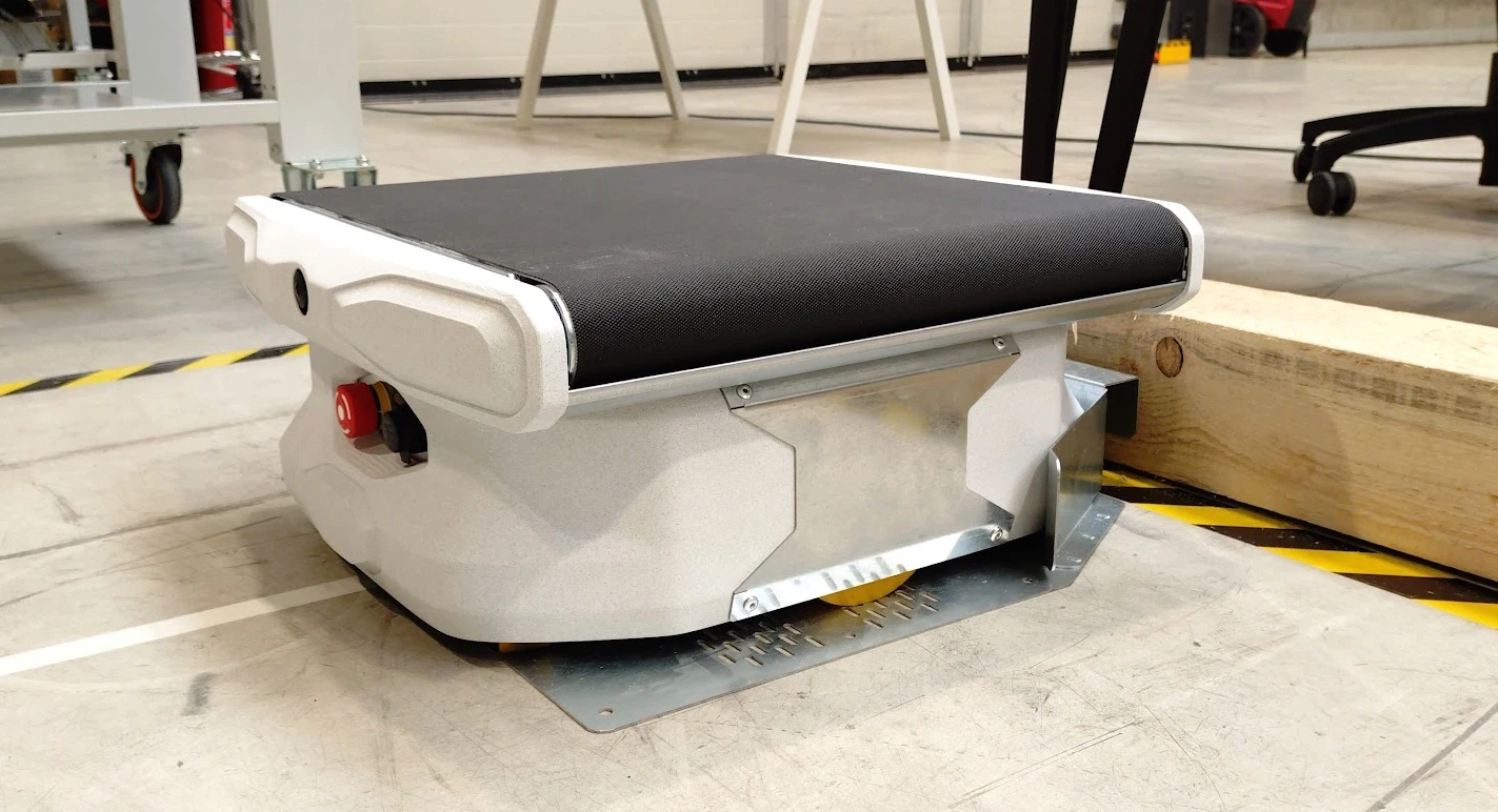 Sorting robot model making