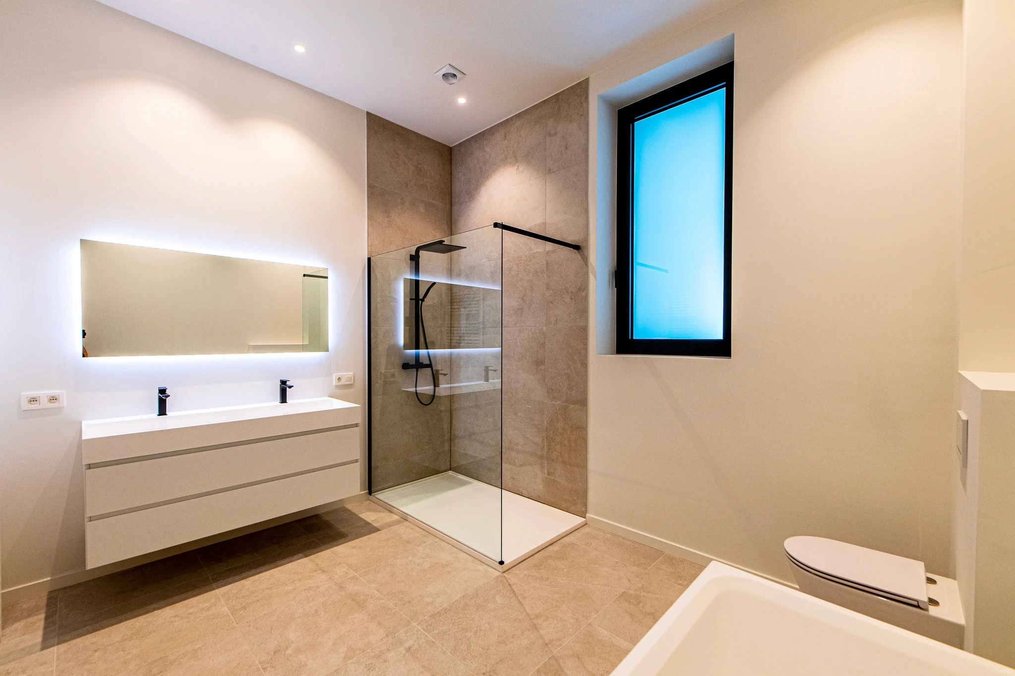 Modern landscaped garden showcasing professional outdoor design.