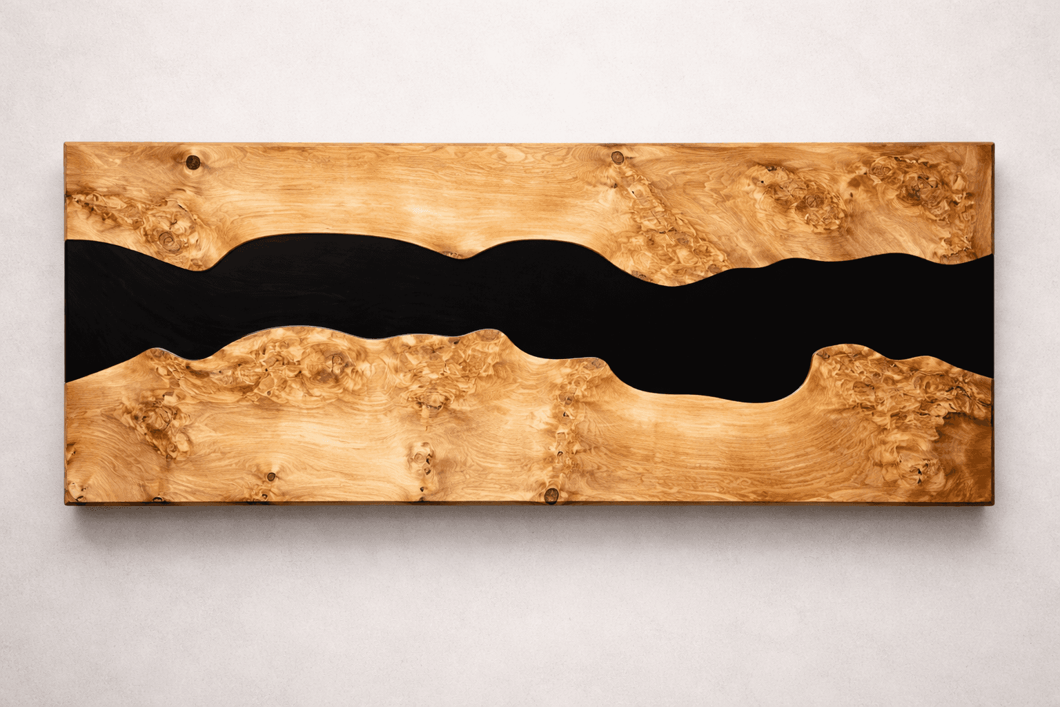 Vekro Axis stół drewniany z żywicą od góry