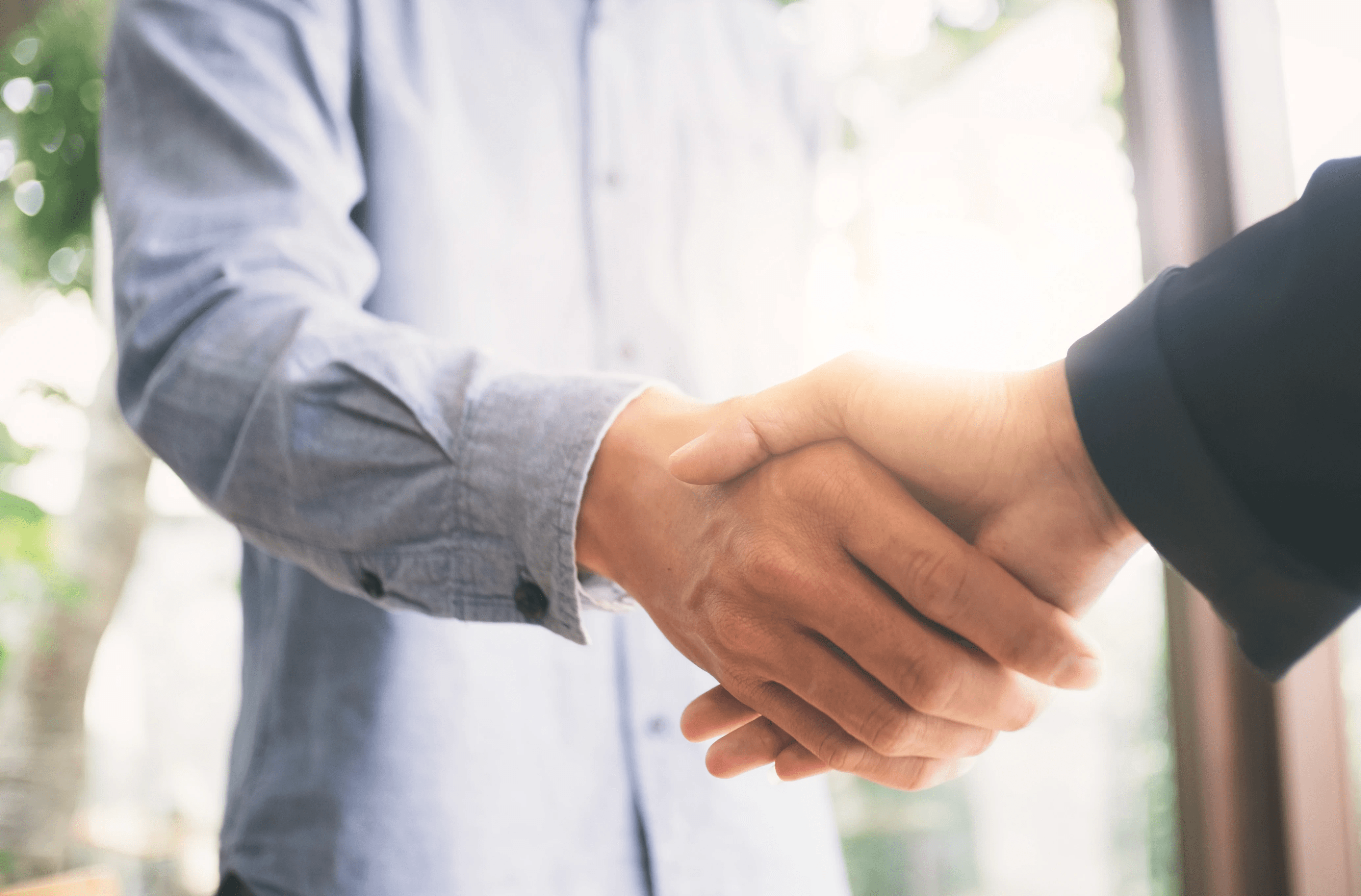 Dynamic picture of a cyclist riding downhill