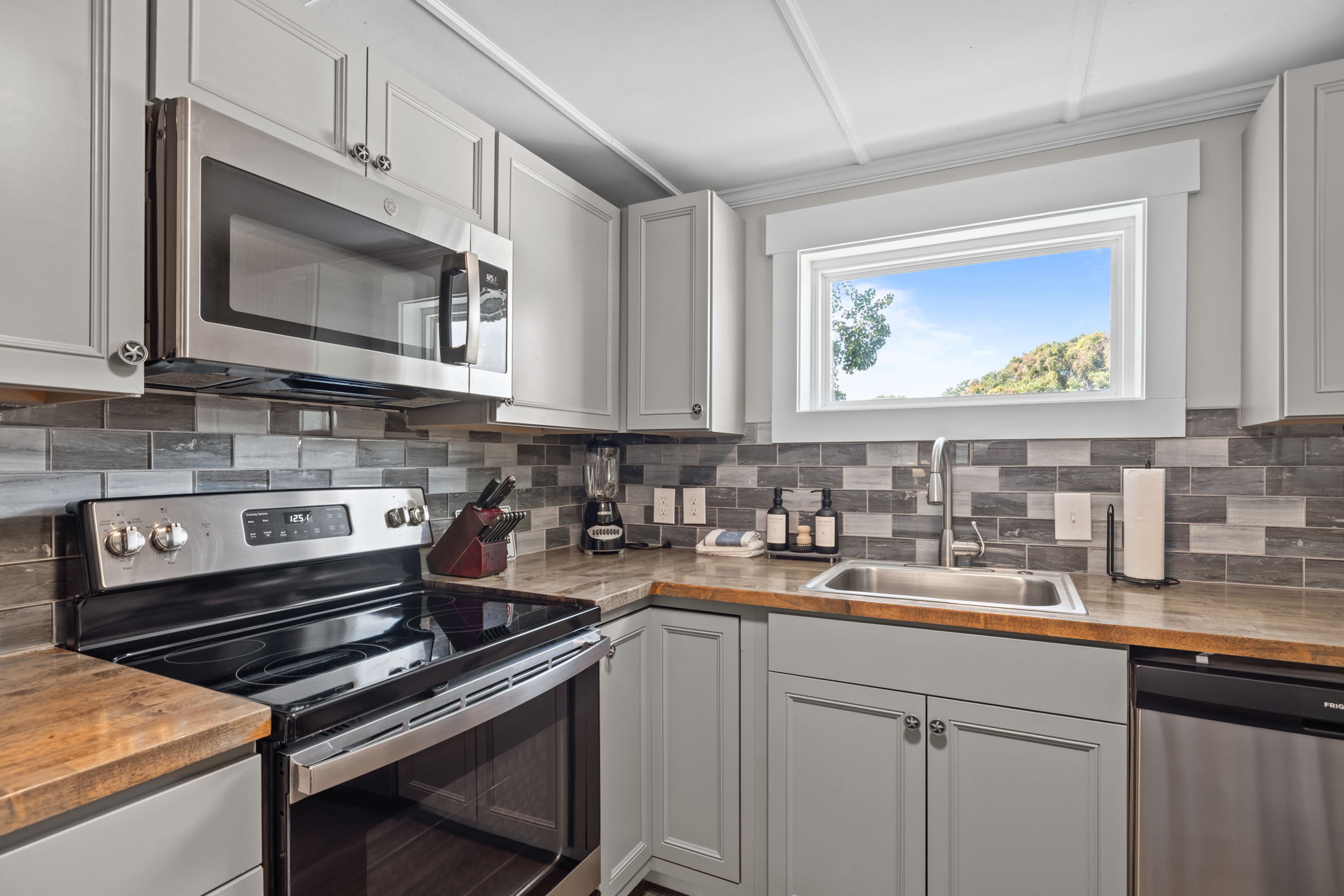 Calicobay cottages, airbnb in downtown morehead city