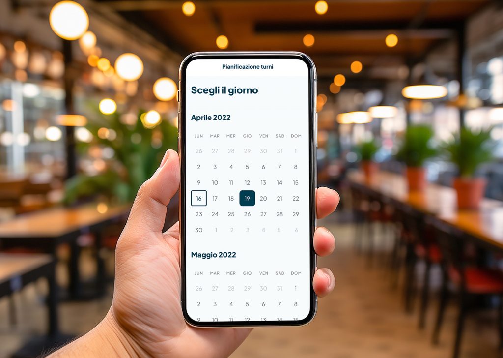 Una schermata di Fluida su smartphone aperta sul calendario della pianificazione turni