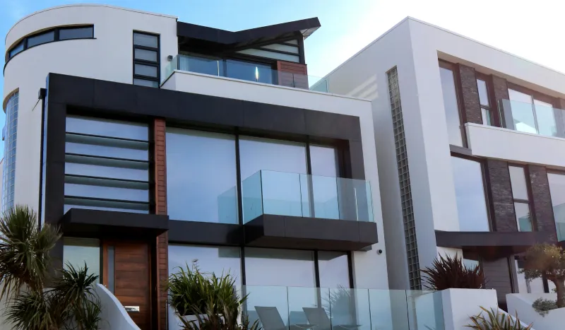 Luxurios biug house