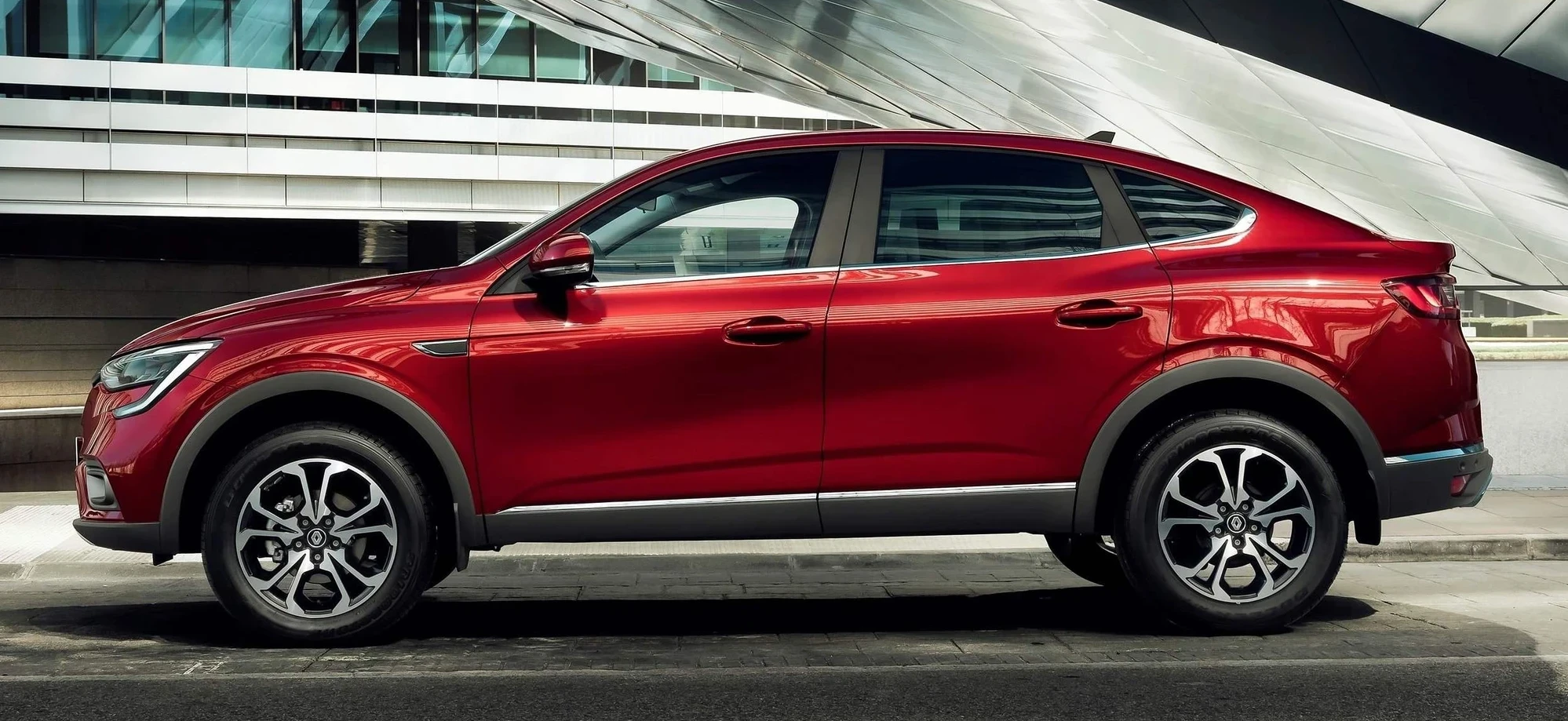 arkana side view final car