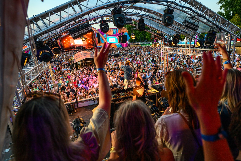 Breda Live Skybox Business Lounge vrijdag ticket