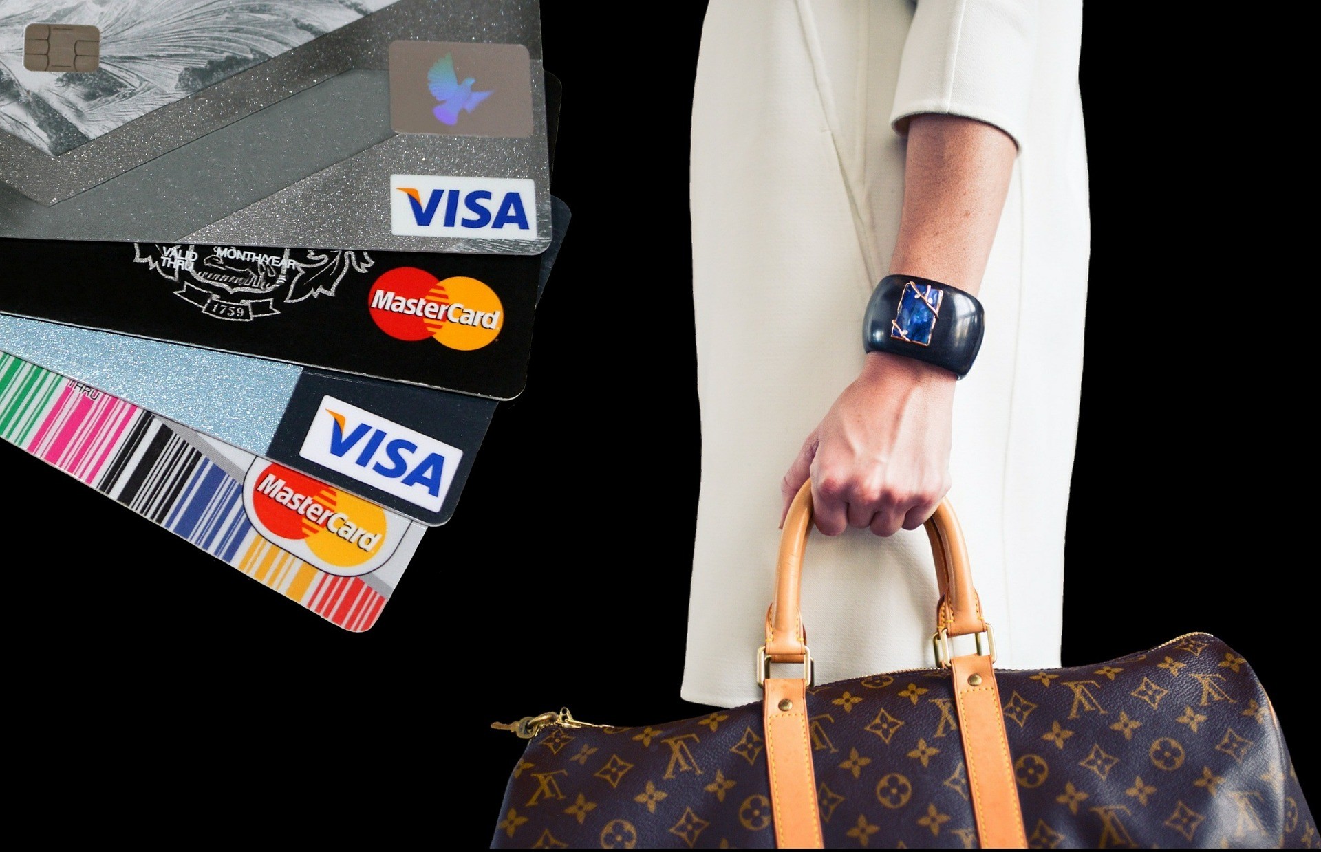 Online shopping using credit cards with fraud protection and rewards