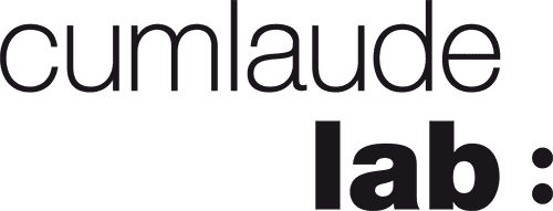 Logo Cumlaude en Farmacia Mutilva