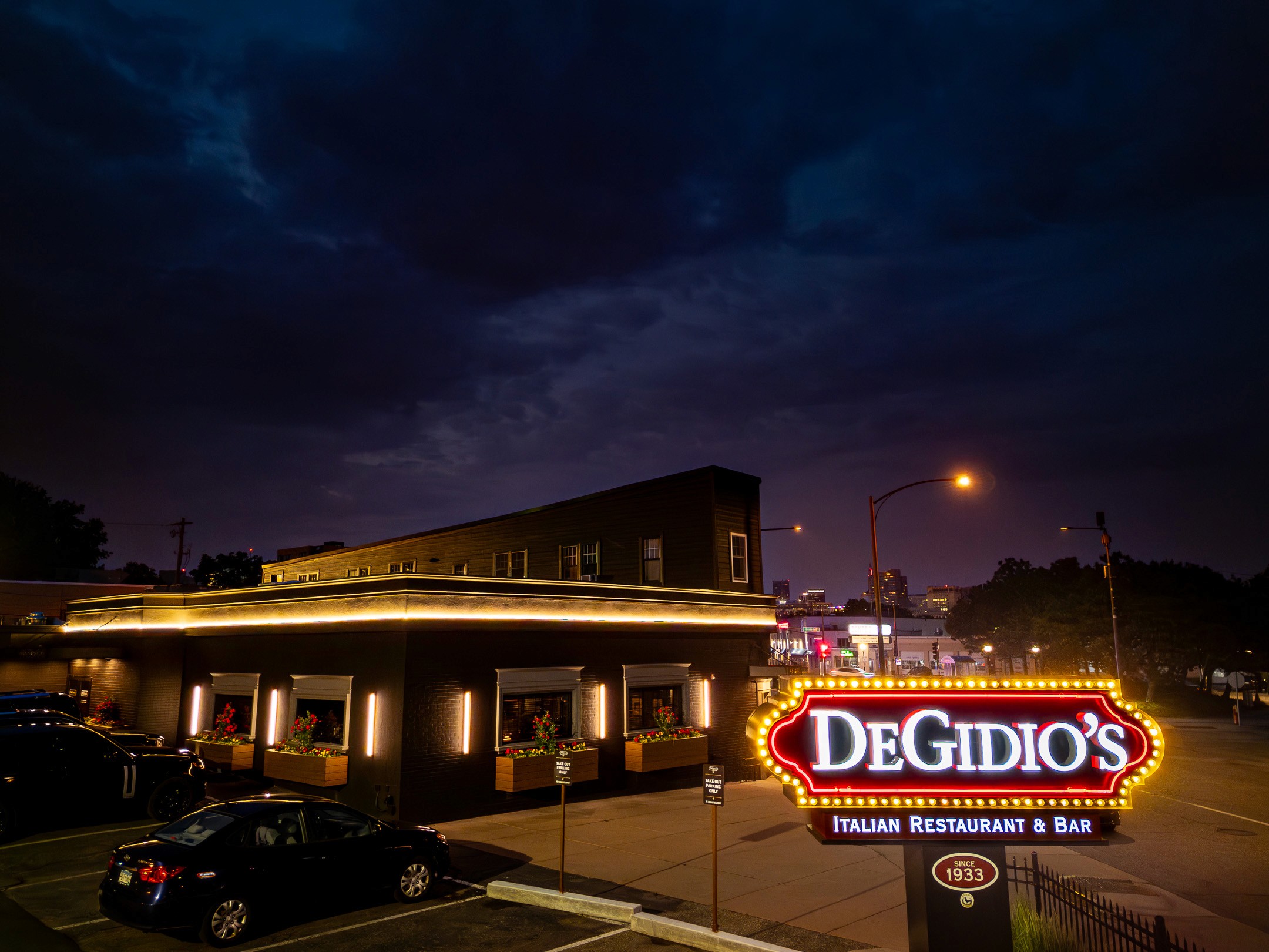 degidios restaurant exterior at night