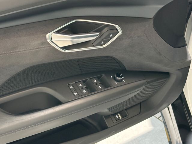 AUDI e-tron GT 2022 WHITE Gebrauchtwagen - Galeriebild 7