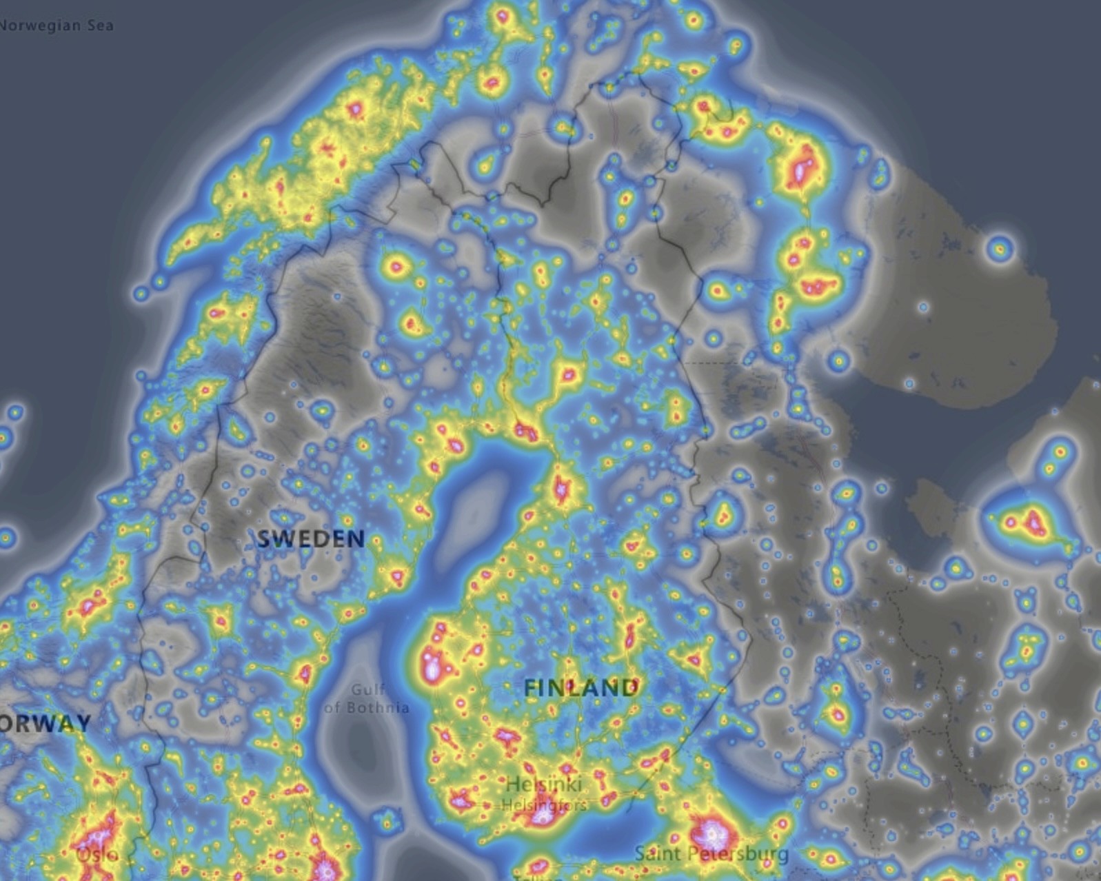 Mapa světelného znečištění ve Finsku