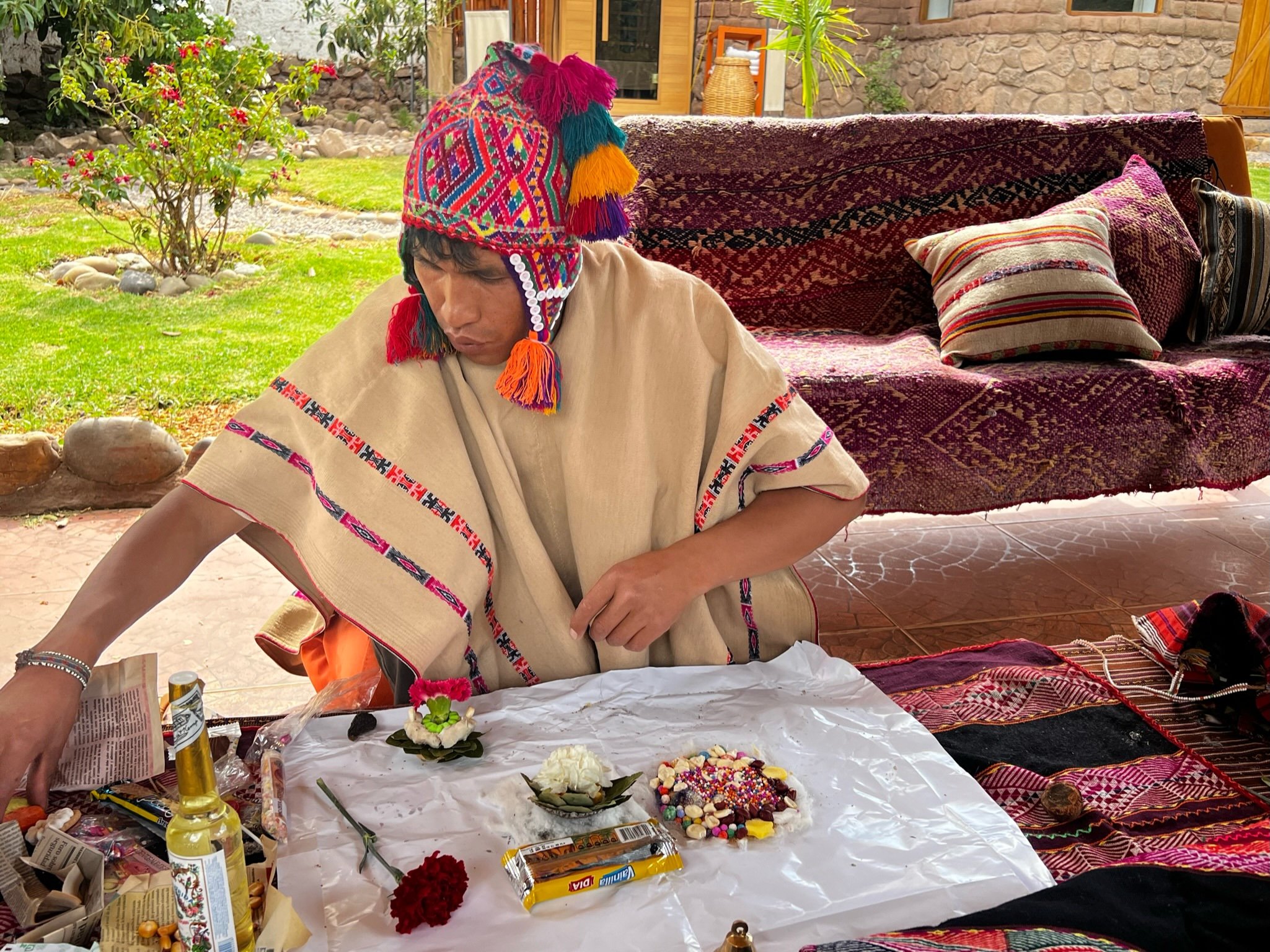 Experience authentic despacho ceremonies at our wellness resort, set amidst the breathtaking landscape of Peru. Dive deep into Andean traditions and holistic healing in a setting that has drawn seekers for centuries. #WellnessRetreat #SacredValley #D