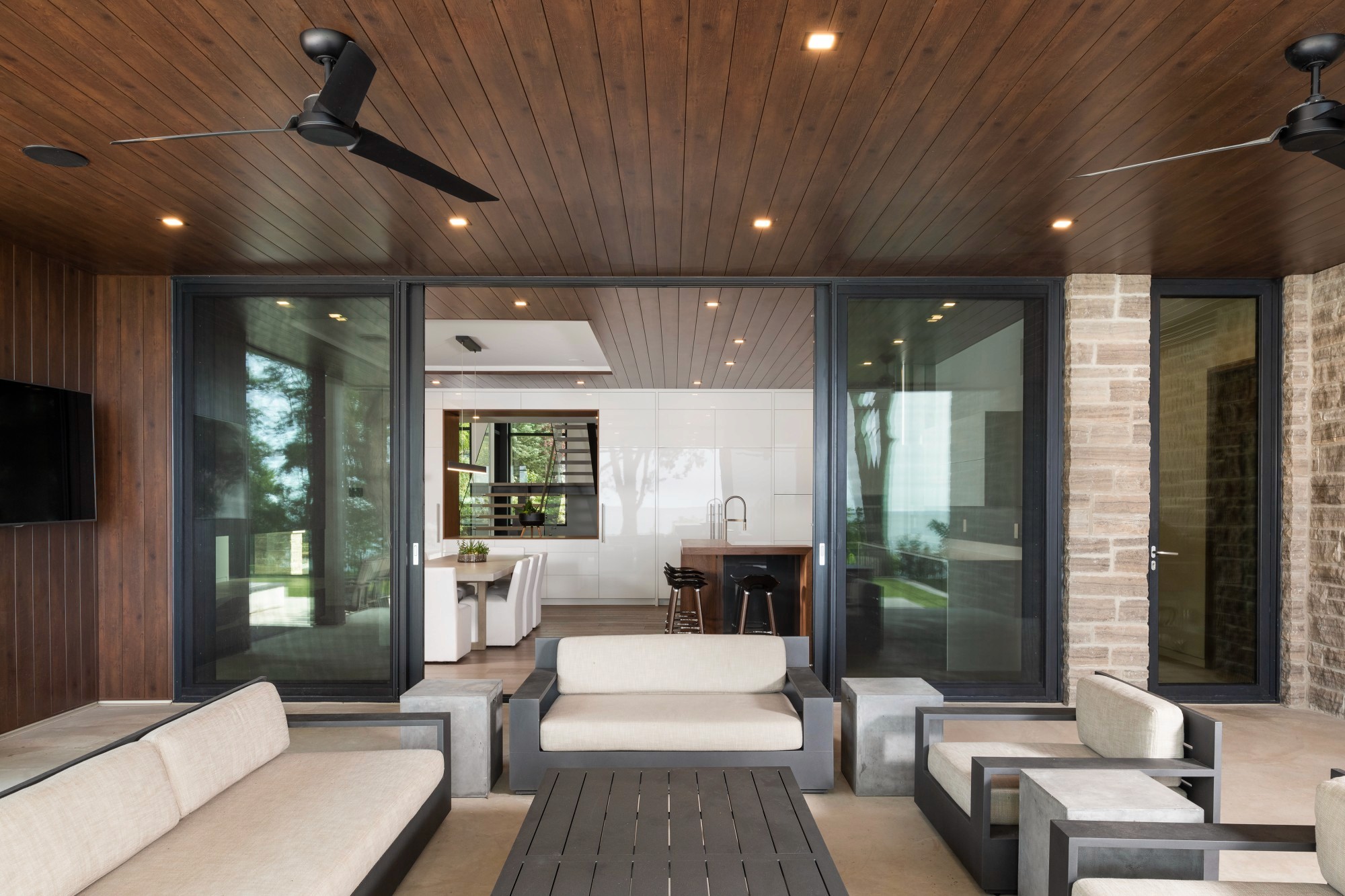 Luxyclad St. Catharines