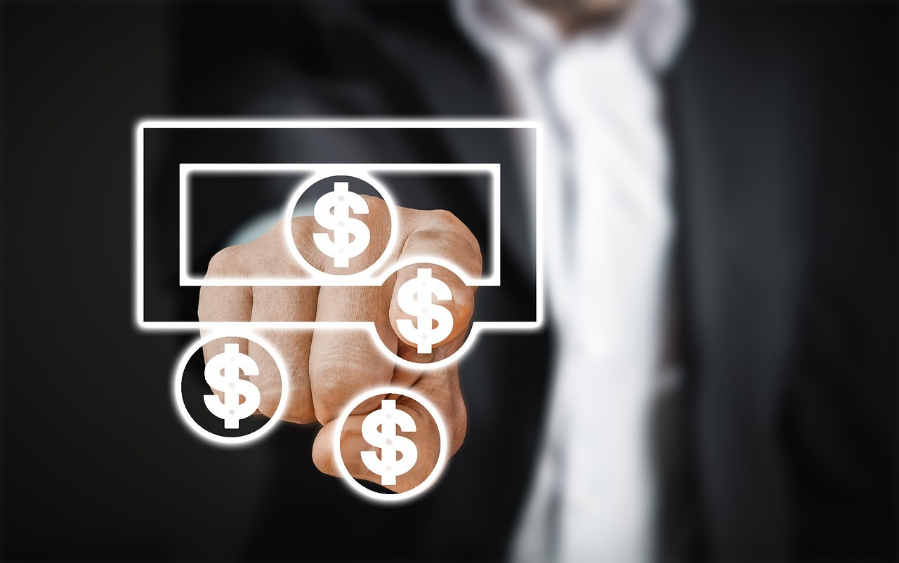 Image by Gerd Altmann from Pixabay https://pixabay.com/photos/turn-on-switch-off-dollar-business-2932999/ 