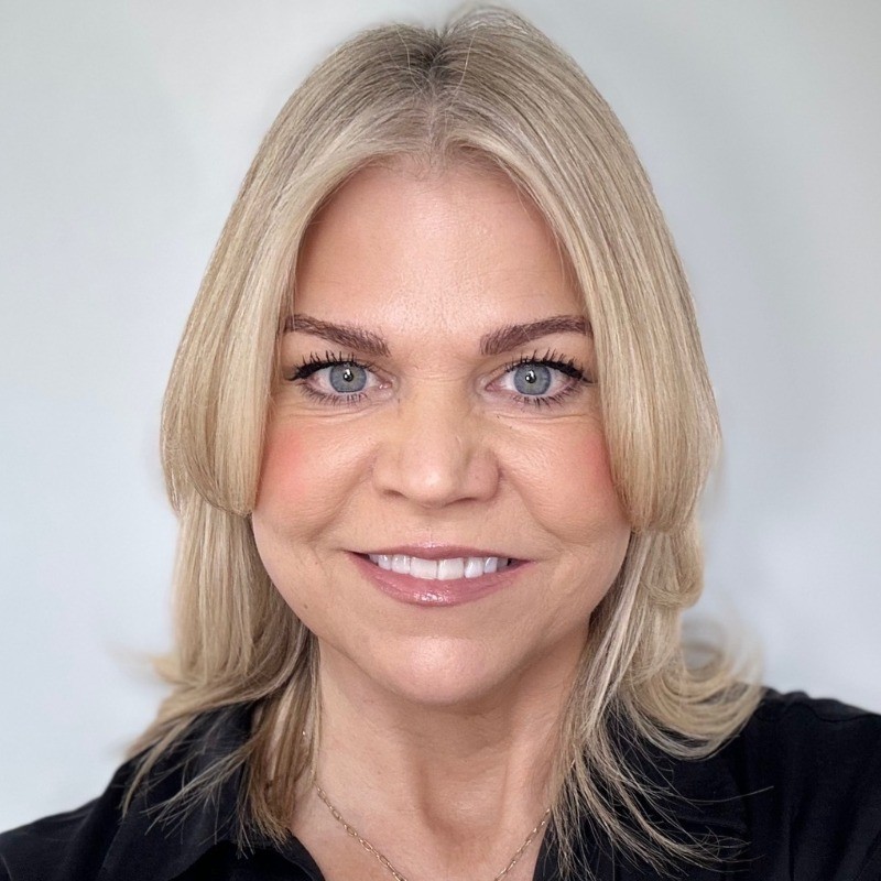 Passport photo of Vanessa Kreimeia, Head of Brand and Marketing