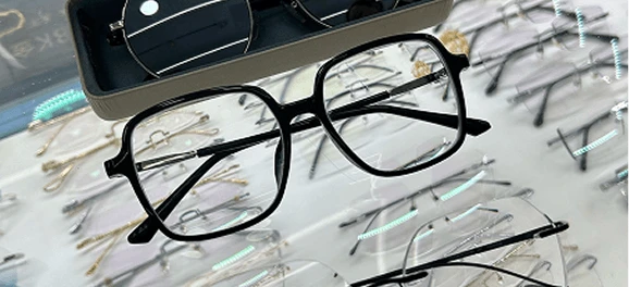 Optical Frames