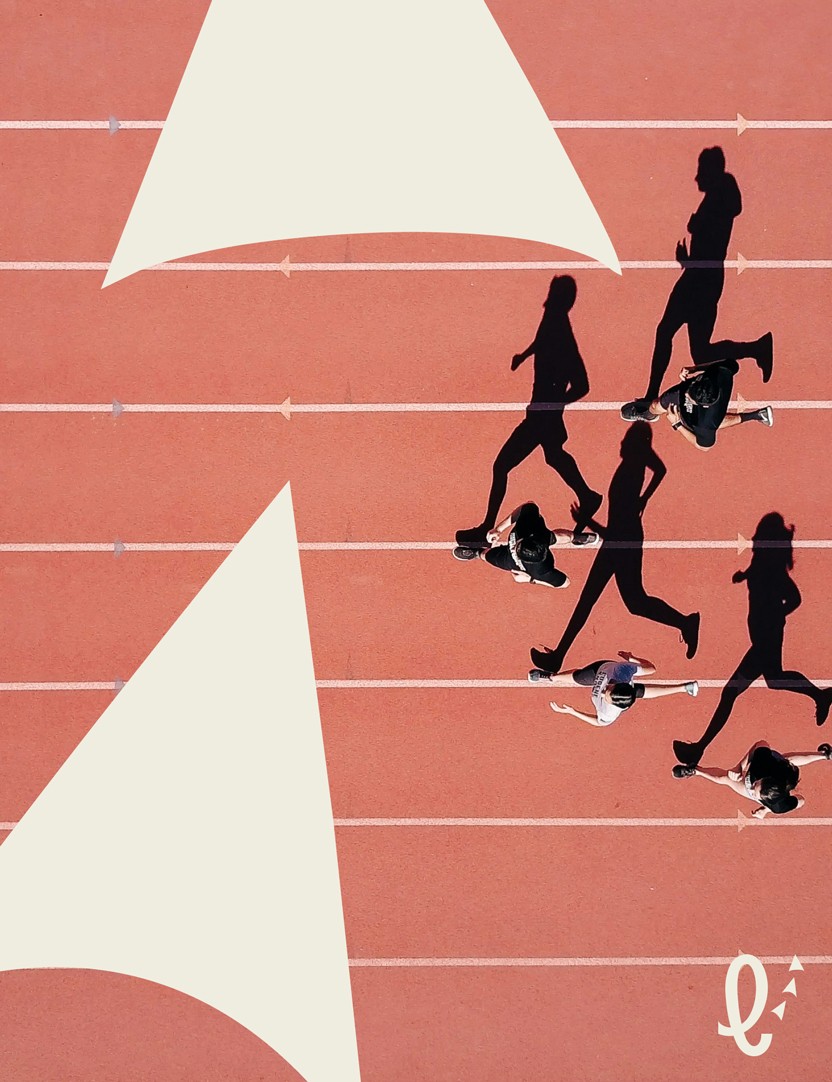 Photo d’athlètes sur une piste d’athlétisme + logo secondaire et formes graphiques flèches.