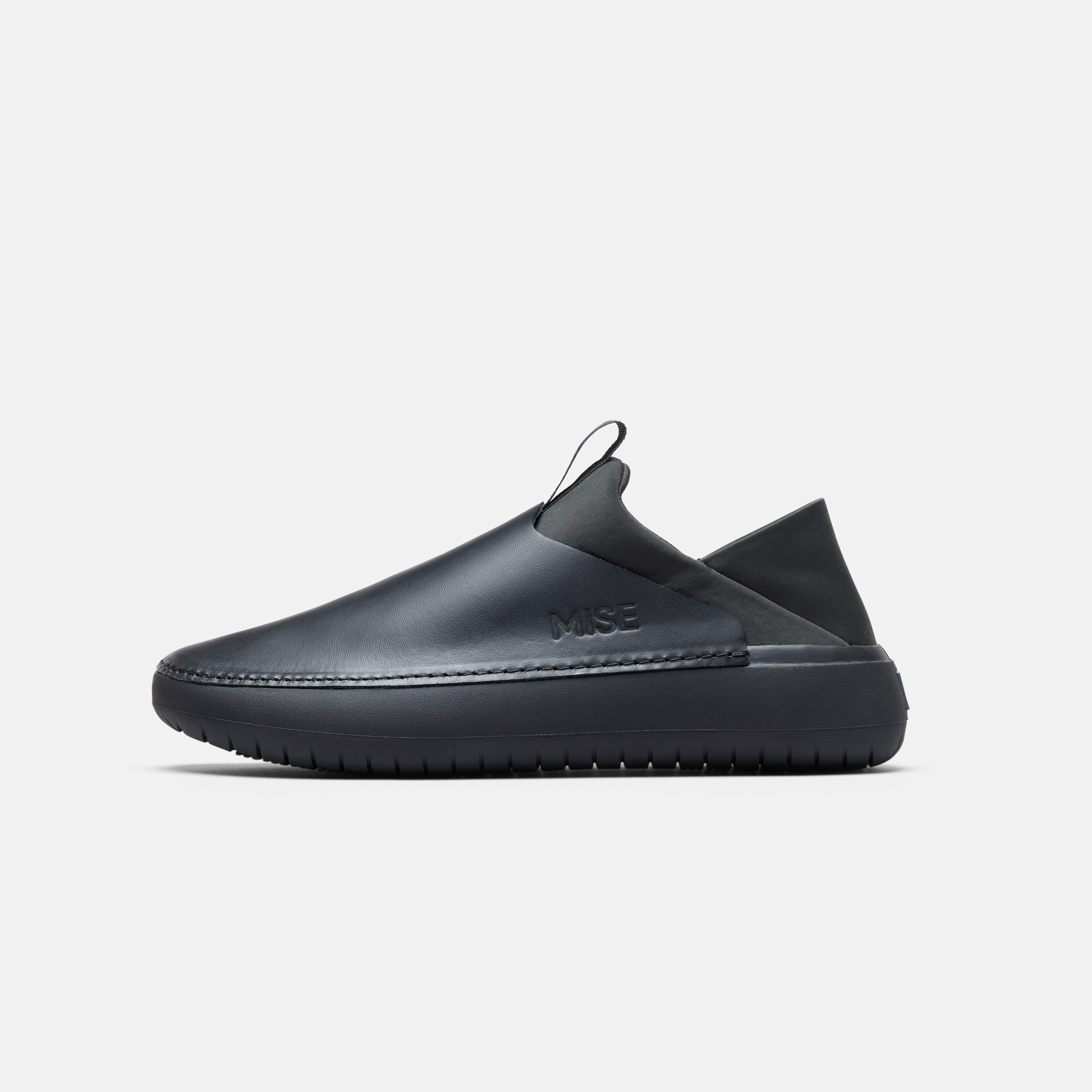 The Relaxed 2 MISE kitchen shoe in black lateral view