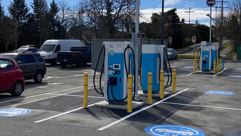 Evectrix networked EV charging stations with centralized monitoring and reporting for commercial and fleet applications in BC