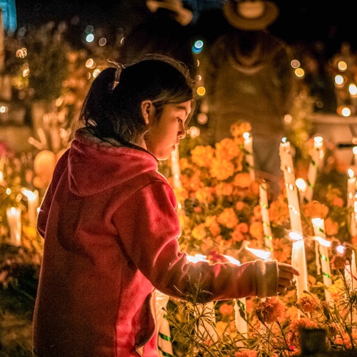 Araw ng mga Patay, Alamat at Multo