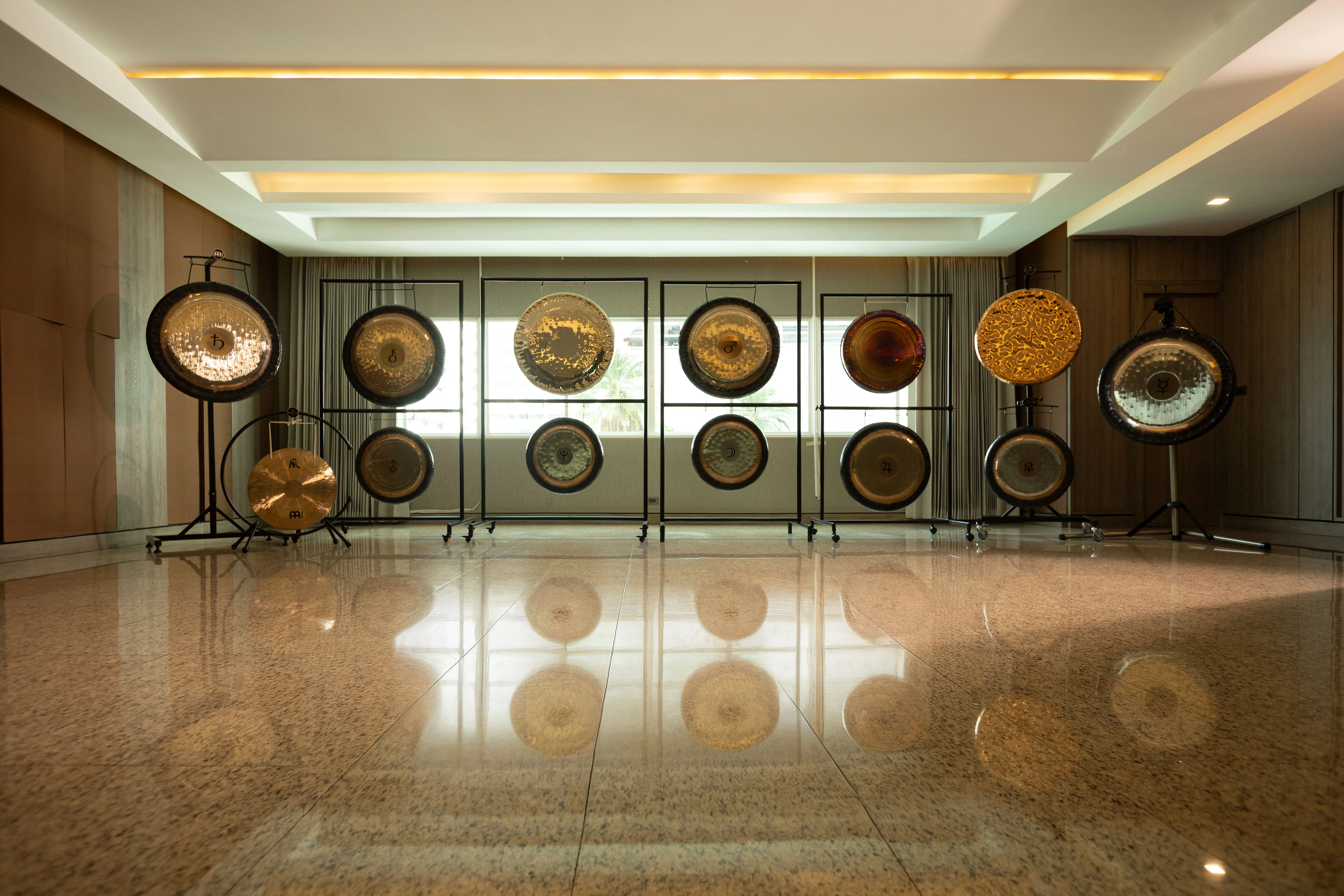 gong-bath-studio-sound-healing-bangkok-02-pree-energy-and-sound-bangkok