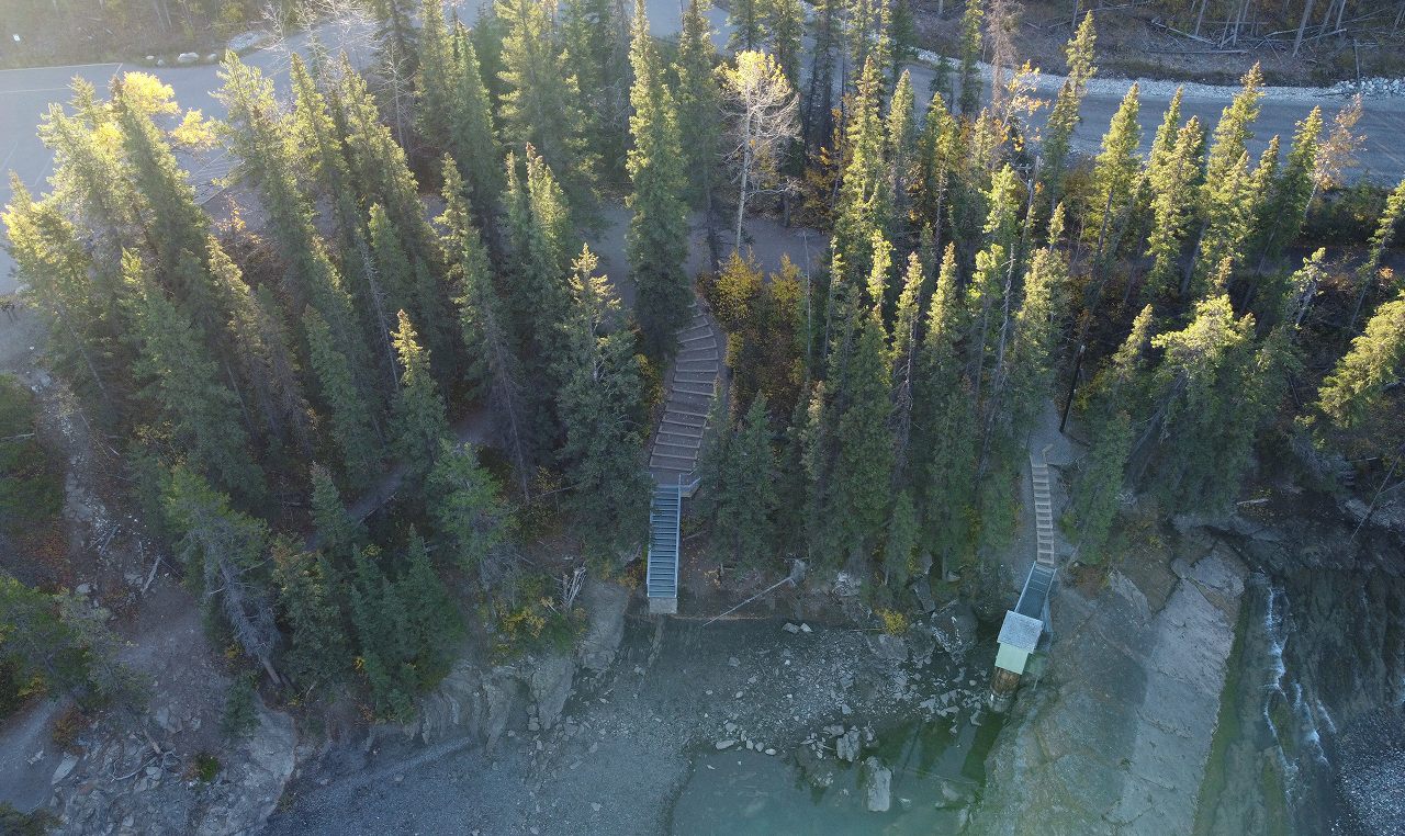 Overhead view of accessible stairway connecting Widowmaker parking area to Kananaskis River