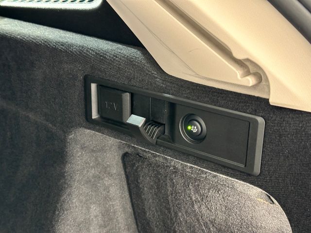 BMW 330 2020 BLUE Gebrauchtwagen - Galeriebild 24