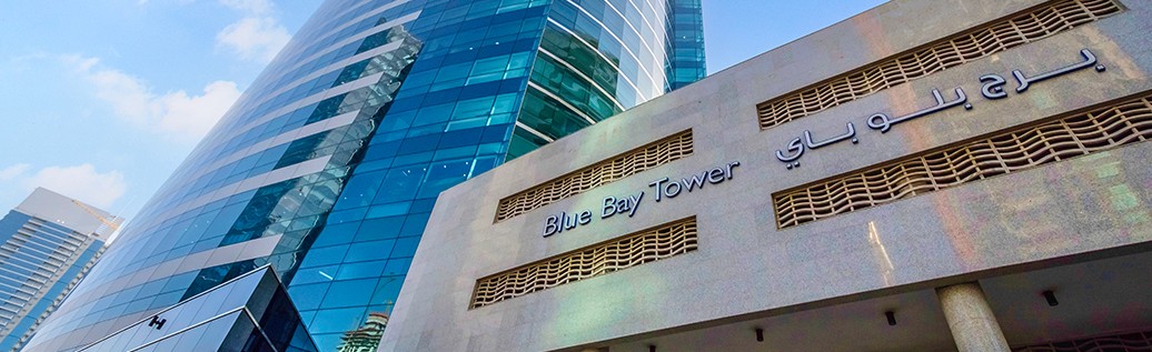 Contact our agents for prime retail space opportunities at the entrance of Blue Bay Tower.
