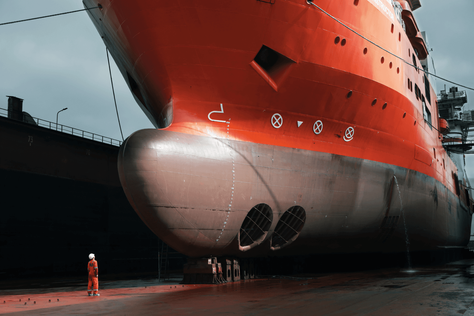 a tall building with many windows