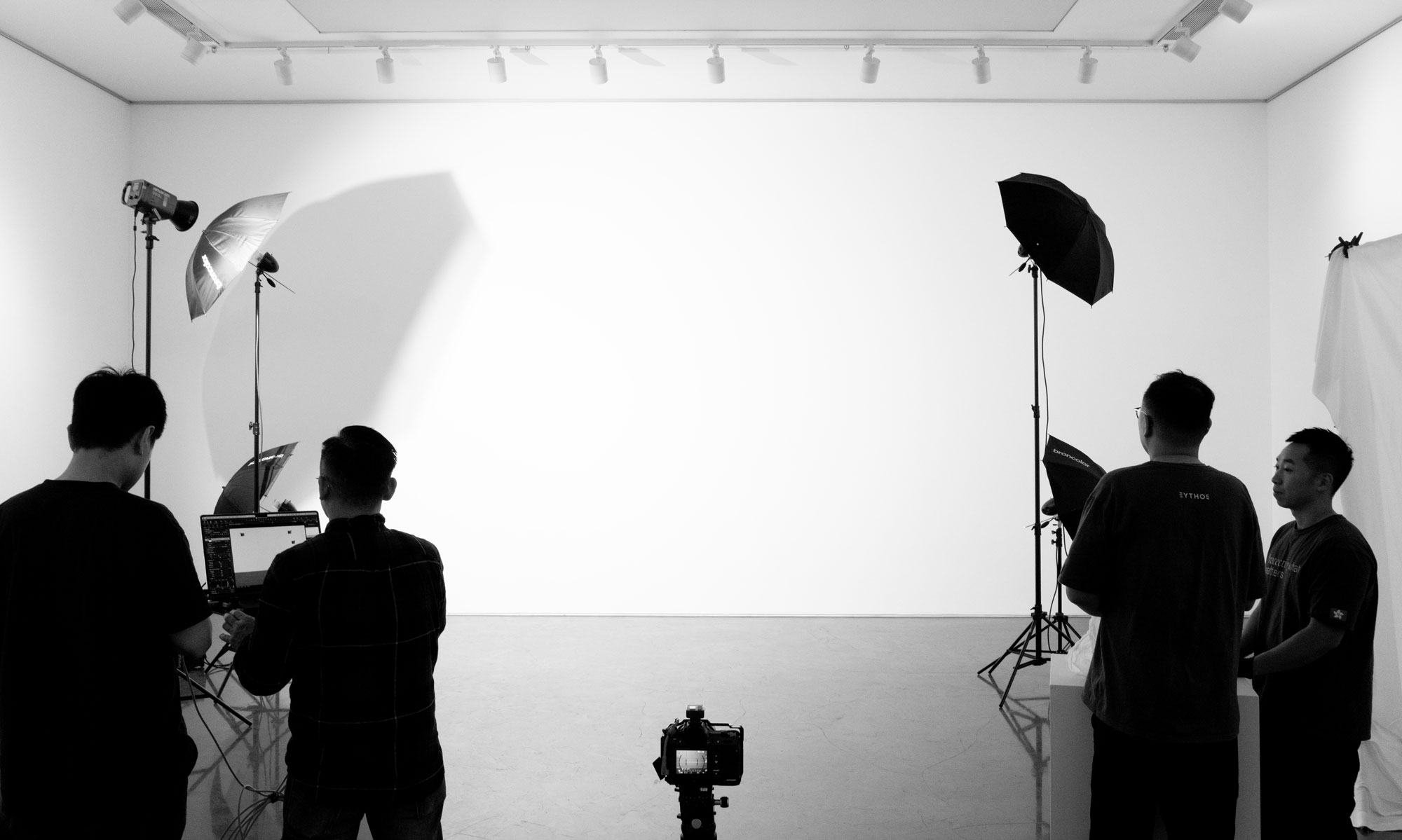 Eythos viewing room ready for condition check