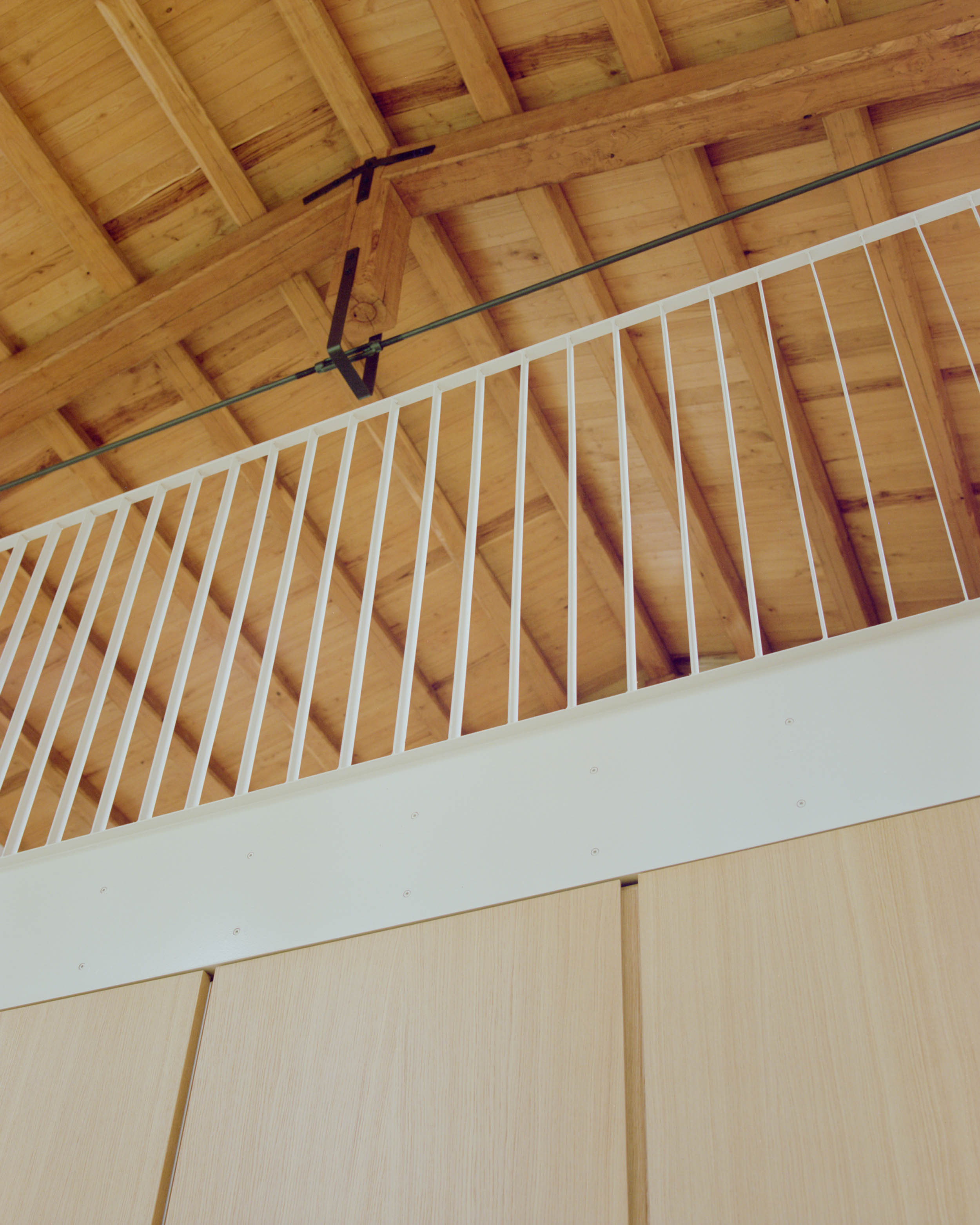 Small workshop with a metal table in the middle