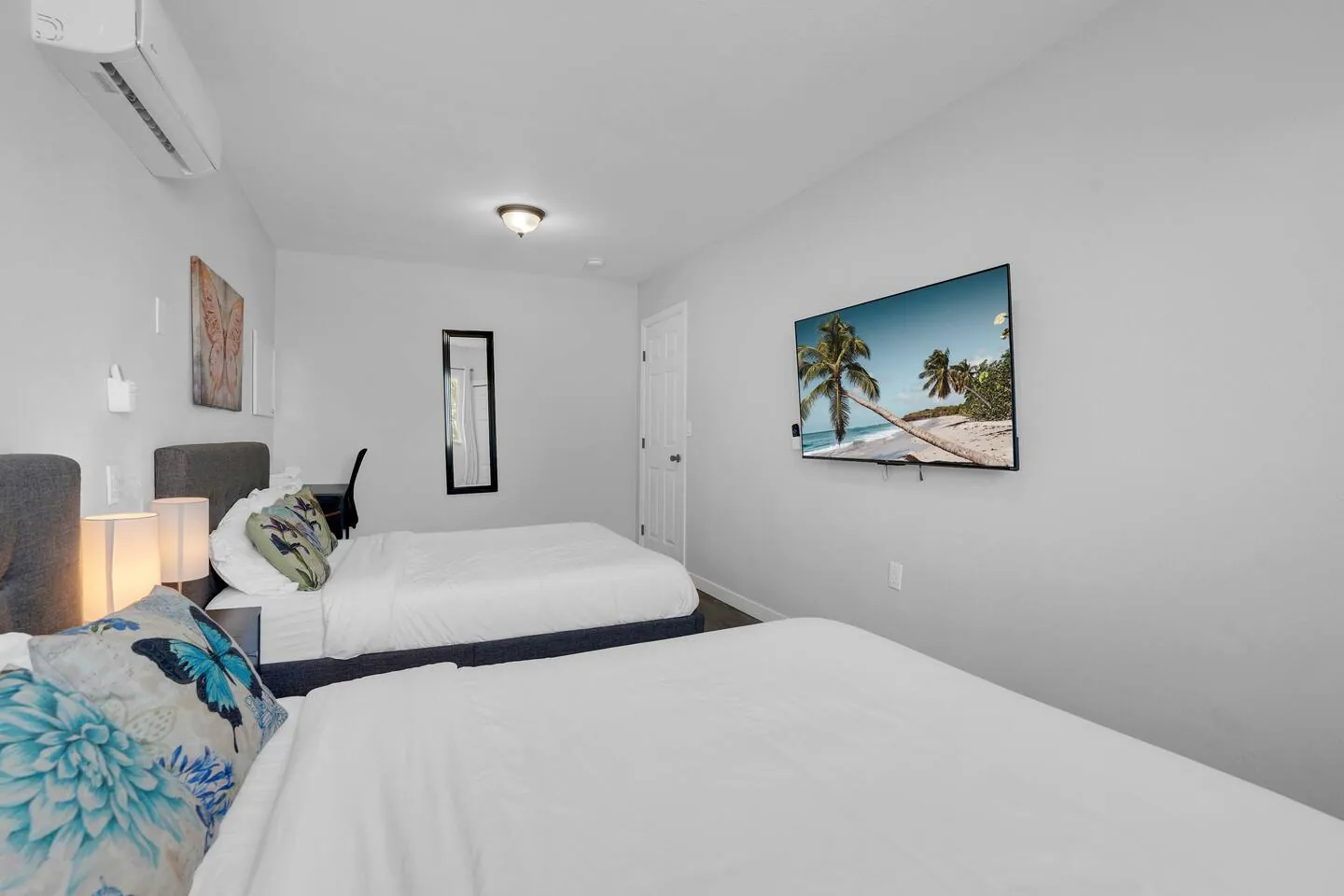 Two queen beds with desks and a TV, Big Groups Retreat in North Las Vegas