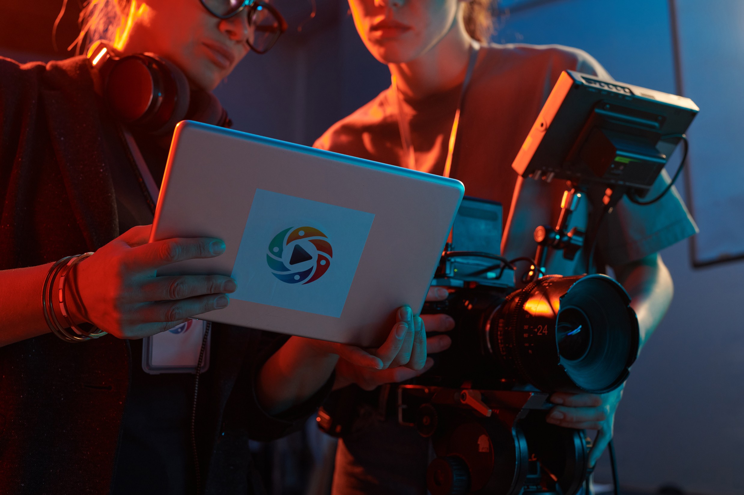cosmic films contact