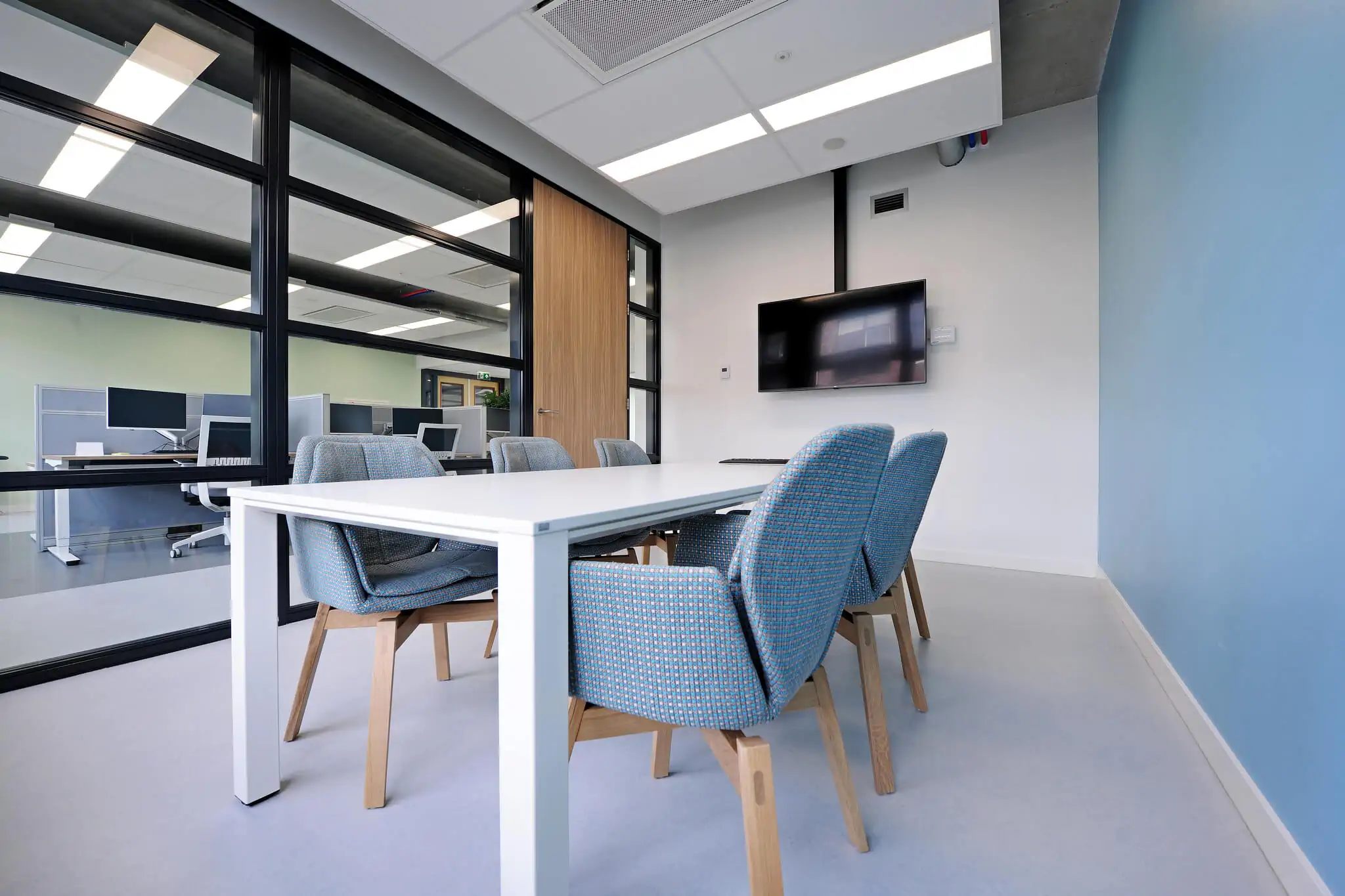 Nieuwe kantoorinrichting Bavinckhouse door Perla