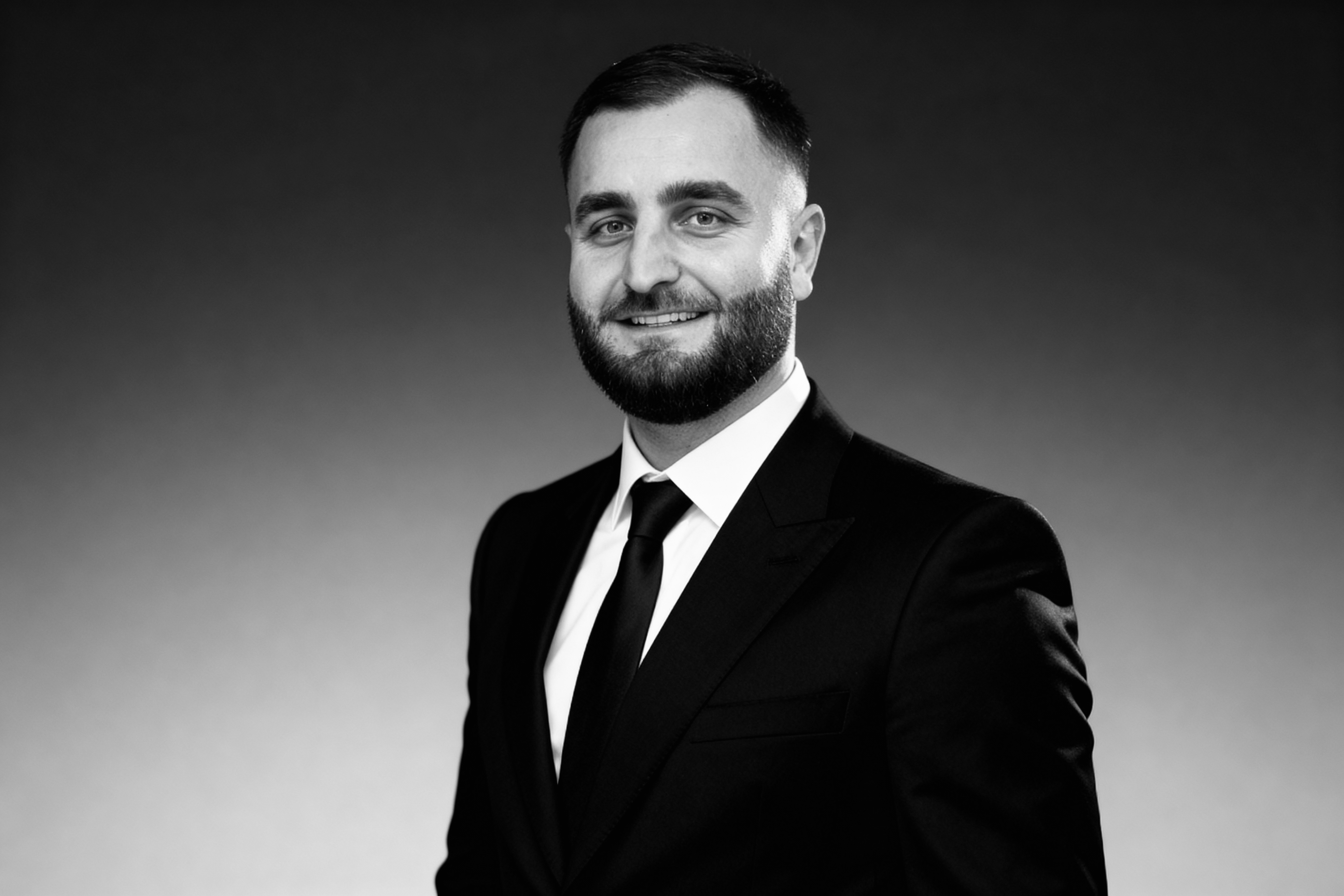 Un villa en montagne, en bois et pierre aparante