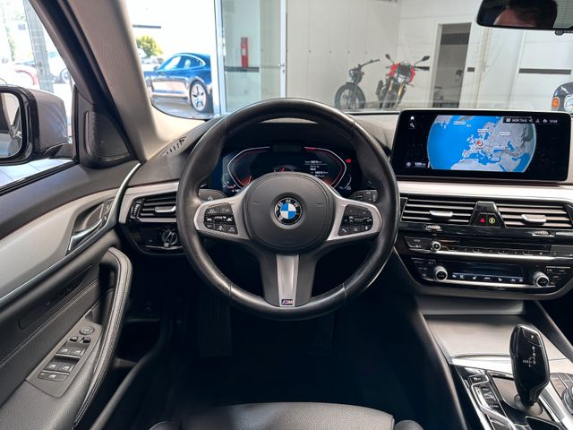 BMW 530 2023 GREY Gebrauchtwagen - Galeriebild 13