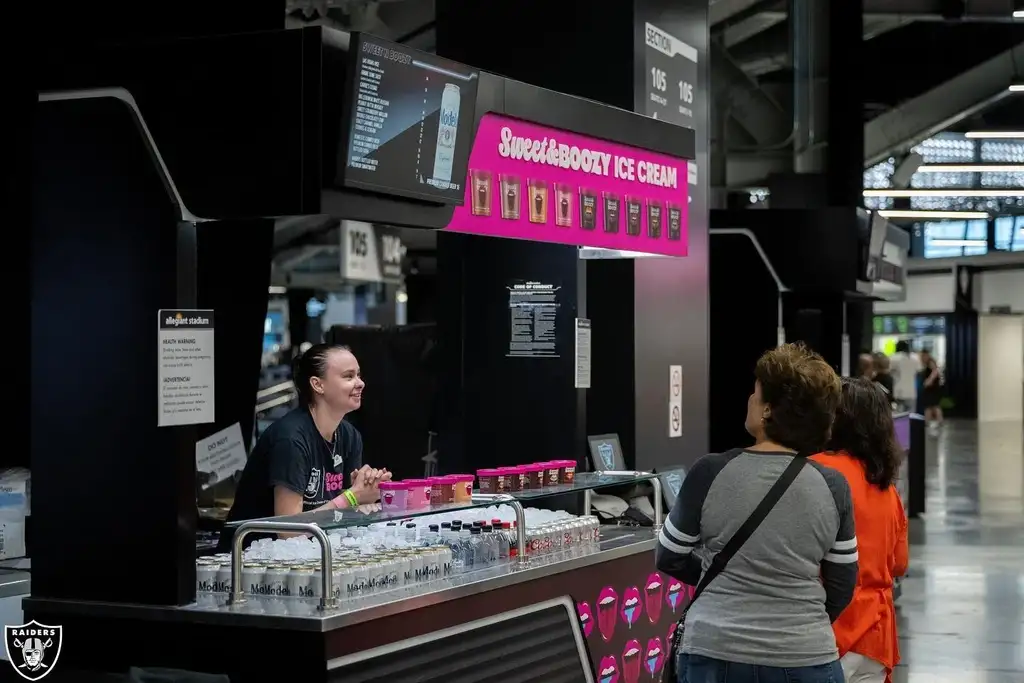Sweet & Boozy Stadium Cart