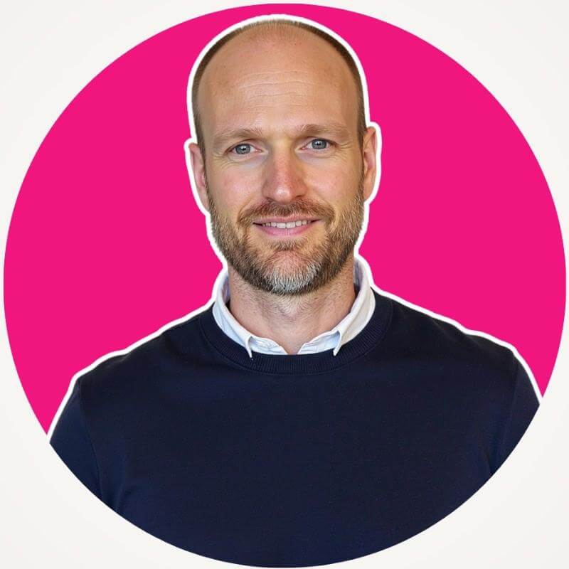 LinkedIn member avatar contributing to follower count