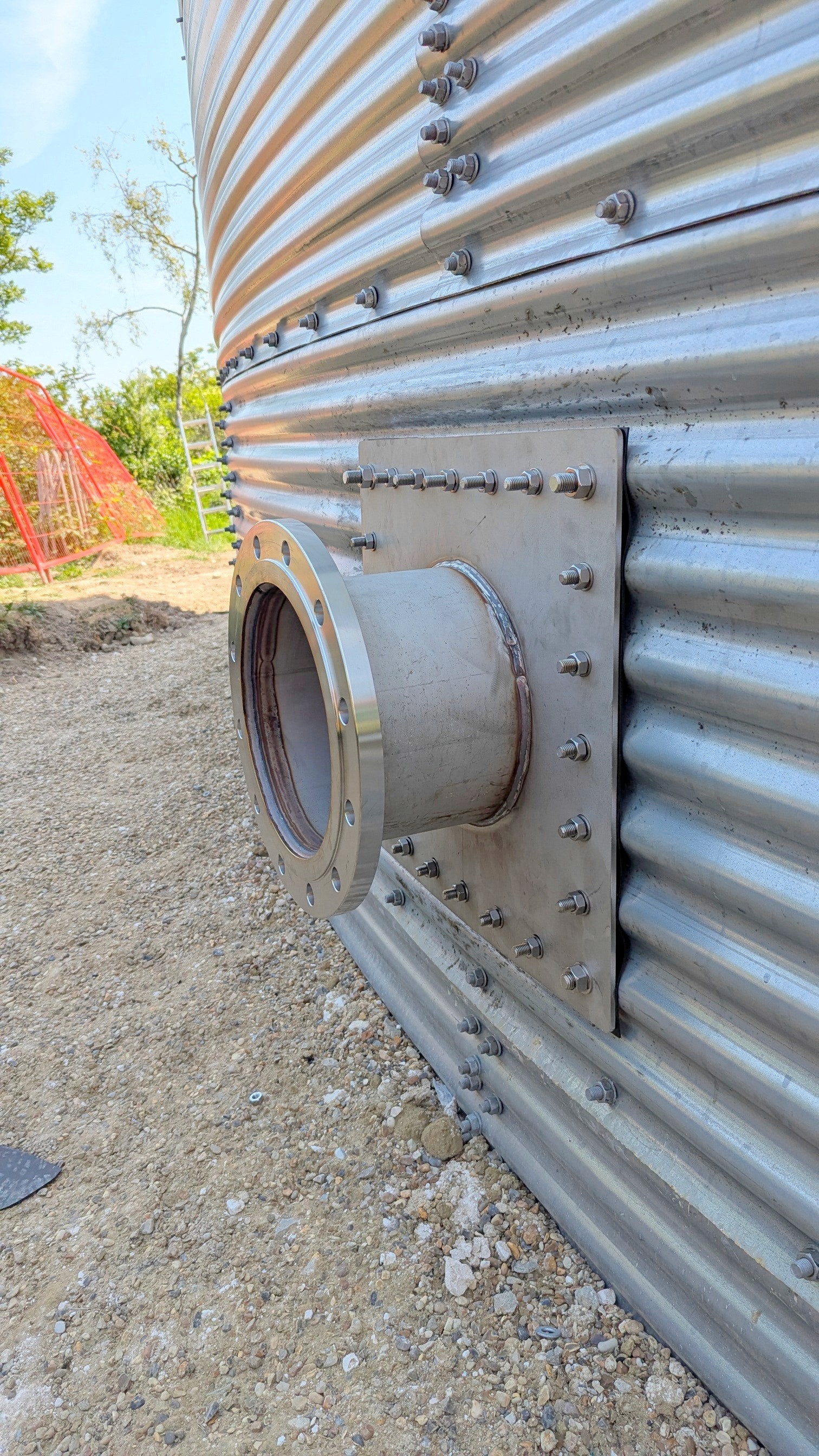 DN250 SS flanged port