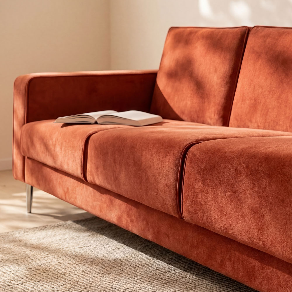 High-End Textur-Rendering durch Künstliche Intelligenz: Detailansicht stofflicher Oberflächen und Tiefenschärfe im Bereich virtuelles Interior Staging.