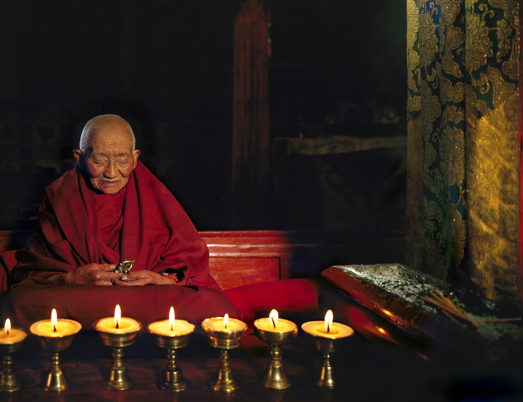 The Silent Power of Compassion: A Tibetan Nun’s Morning Ritual